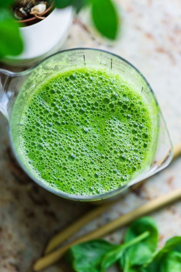 Mango Spinach Persimmon Smoothie