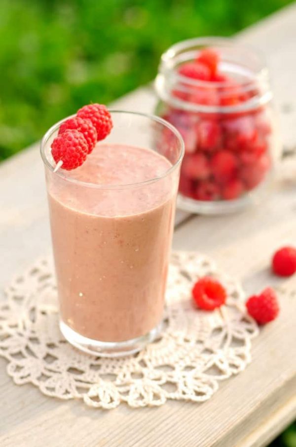 Raspberry Cordial Smoothie Raspberry Cordial Smoothie next to jar of raspberries