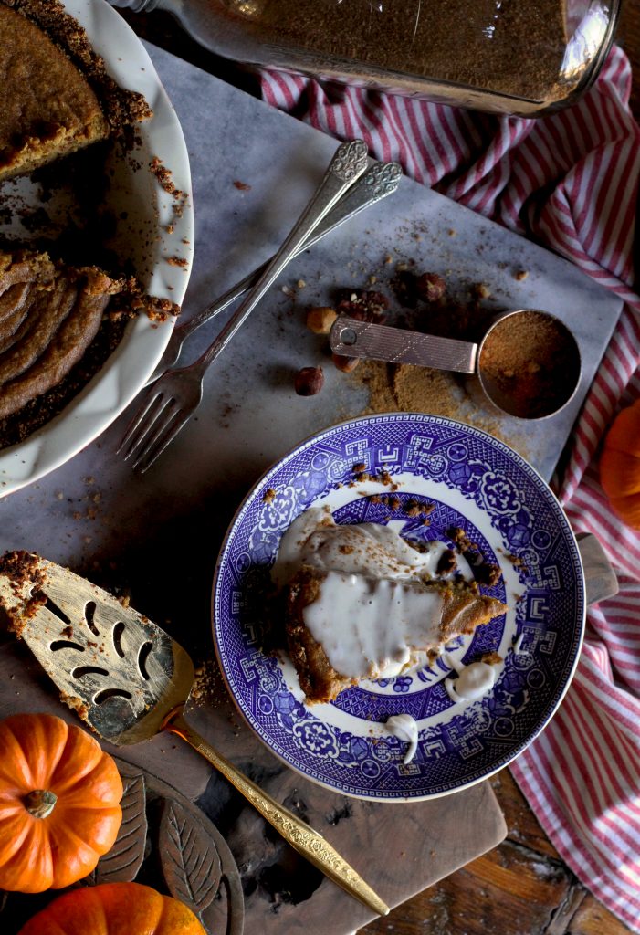 Paleo Tahini Pumpkin Pie